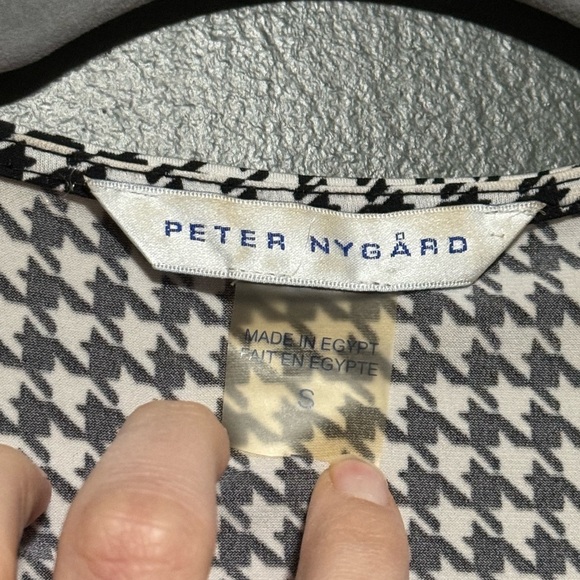 Black and White houndstooth Faux Wrap Blouse with V-Neck - Picture 2 of 2